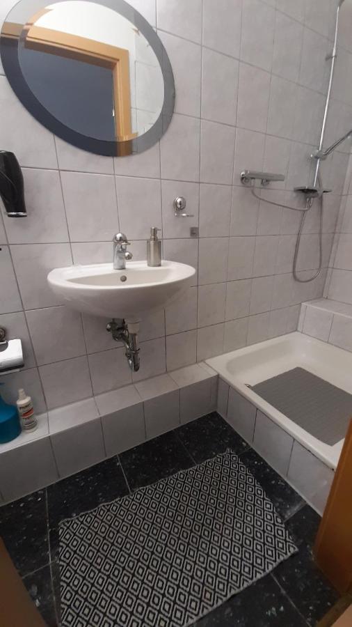 Schone 2Raumwohnung In Perfekter Lage Mönchengladbach Extérieur photo